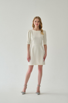 Нарядное платье из текстиля с бантами и глубоким вырезом Мастер Мод 823бс молочный - фото 1