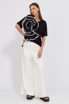 Летний джемпер из футера с объемным цветком и разрезами Kivviwear 4188.03 - фото 5