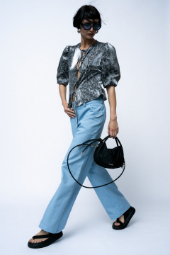 Блуза с баской рукав буфо летняя текстильная леопардовая MilMil 1121 леопардовый_серый - фото 5