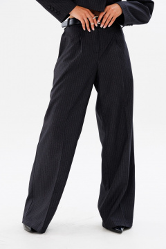 Костюм 2-ка из поливискозы с укороченным жакетом FAMA 24037 графит_белая_полоска - фото 4