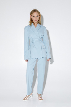 Костюм-двойка из жакета и брюк со шнуровкой и стрелками PiRS 5147 серо-голубой - фото 1