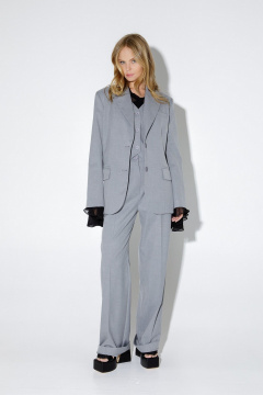 Костюм из жакета и прямых брюк со стрелками PiRS 5233 светло-серый - фото 5
