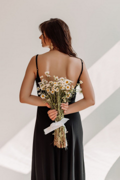 Черное платье на регулируемых бретелях из вискозы ERTANNO 2123 черный - фото 5