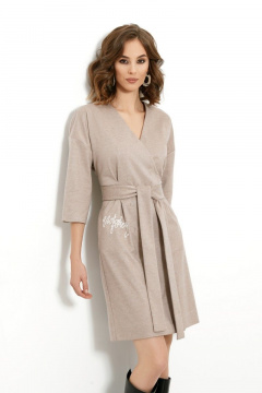 Демисезонное платье с складками и поясом DILIA 0401 бежевый - фото 3