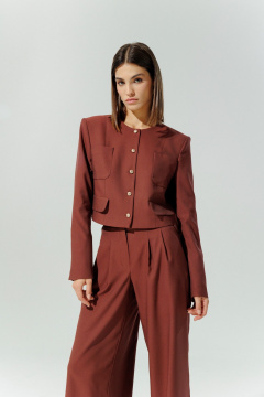 Короткий жакет в стиле Шанель из текстиля для делового образа DEVITA 4013 винный - фото 4