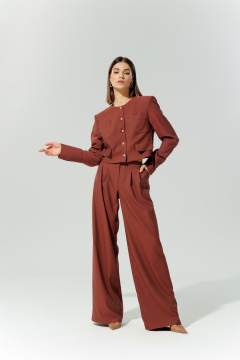 Короткий жакет в стиле Шанель из текстиля для делового образа DEVITA 4013 винный - фото 1