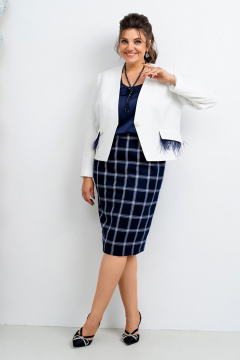 Белый костюм тройка со съемной тесьмой и перьями Aira Style 24-11 молочно-синий - фото 4