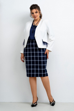 Белый костюм тройка со съемной тесьмой и перьями Aira Style 24-11 молочно-синий - фото 1