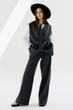 Деловой костюм из текстиля с жилетом и галстуком NikVa 708-1 графит - фото 2