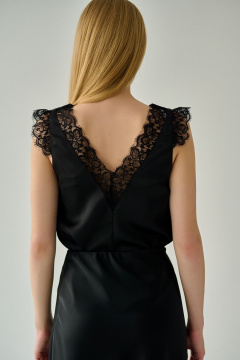 Черная шелковистая блузка с кружевом и V-образным вырезом Мастер Мод 854ас чёрный - фото 3