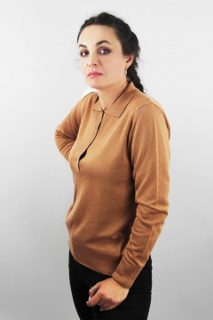 Бежевый джемпер из хлопка с воротником и разрезом Полесье С1673-23 4С0673-Д43 158,164 мусс_мокко - фото 2