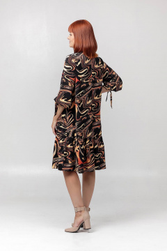 Летнее свободное платье с воланом и накладными плечевыми накладками Соджи 522 черный1 - фото 5