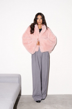 полупальто розовое из мехового полотна с укороченным силуэтом ANNETE A5321 - фото 1