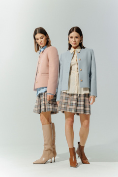 Жакет в стиле Шанель с металлическими пуговицами DEVITA 4012 пудровый - фото 3