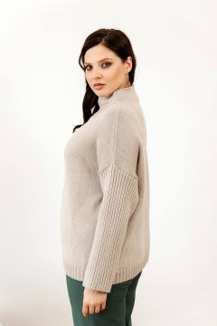 Джемпер классический из трикотажа для повседневной носки Romgil 941ШТЗ светло-бежевый - фото 2