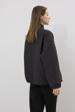 Утепленный тренч из фактурной ткани с карманами и резинкой DAVA 3136 черный - фото 2