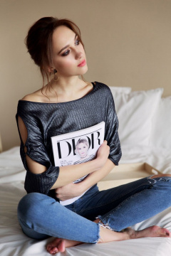 Синяя нарядная блуза с разрезами и кольцом S. Veles 62-22 синий - фото 1