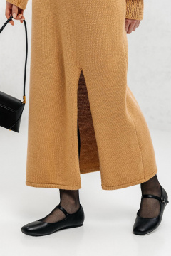 Демисезонное платье с разрезом из трикотажа Romgil РВ0087-ШЕ5 соломенный - фото 4