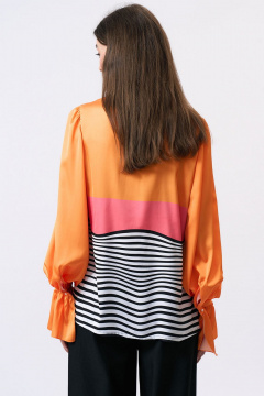 Блуза женская оранжевая из вискозы с V-образным вырезом Art Ribbon M3906T - фото 3