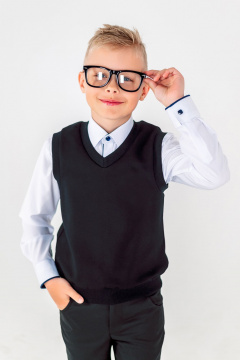 Жилет для мальчика из трикотажа с поясом и обработанными проймами Франтишка Ш-3407 п 24с-57-с78 черный - фото 1