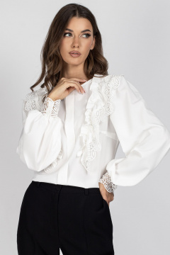 Блузка с кружевными вставками и воротником-стойкой VIZAVI 716 молочный - фото 4