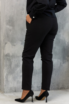 Черные классические брюки с контрастным кантом и эластичным поясом BegiModa 6053 черный - фото 4