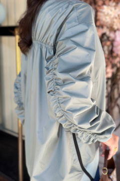 Зеленый оверсайз бомбер с резинками и молниями AURA otd 7046 - фото 5