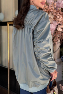 Зеленый оверсайз бомбер с резинками и молниями AURA otd 7046 - фото 2