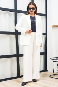 Дизайнерский брючный костюм с свободными брюками и жакетом Gold Style 2610 белый - фото 3