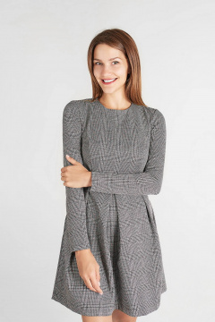 Теплое трикотажное платье мини с длинным рукавом Legend Style D-005 черно-белый - фото 1