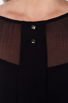 Платье черное с бантовыми складками и разрезом по переду Новелла Шарм А4014 - фото 4