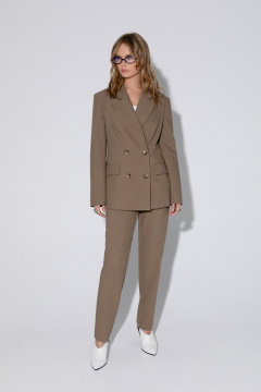Костюм-двойка из свободного жакета и классических брюк PiRS 5392 бежевый - фото 1