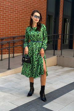 Зеленое платье с плотной тканью и цифровым принтом Pavlova 177 - фото 1