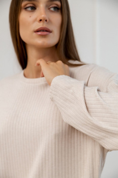 Джемпер из мягкого трикотажа с разрезами по бокам Atelero 1110 бежевый - фото 4