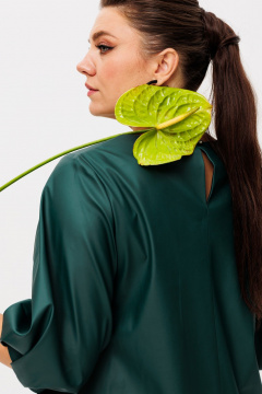 Зеленое платье из эко-кожи трапеция Anelli 1434.2 река - фото 4