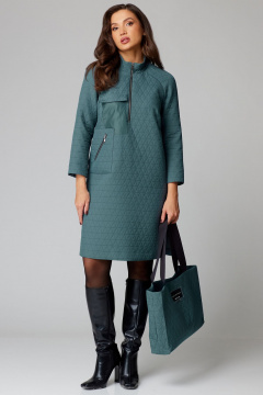 Зеленое платье прямого кроя с косой застежкой Мишель стиль 1221 полынь - фото 1