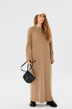 Длинное оверсайз платье из трикотажа с прямым кроем для повседневной носки FAMA 24046 коричневый - фото 1