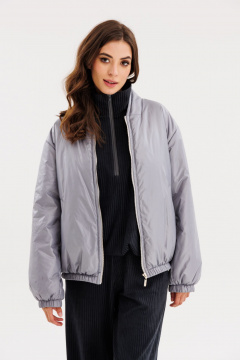 Куртка утепленная на молнии с капюшоном и прорезными карманами EOLA 2698 серый - фото 1
