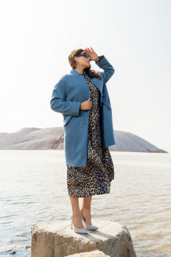 Пальто с пиджачным воротником, синее, свободного кроя Andina 1004 индиго - фото 5