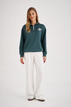 Зеленый свитшот на молнии с вышивкой пчелки EZER 1603 глубокий_зеленый - фото 3