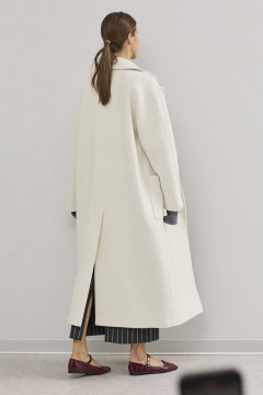 Модное женское пальто двубортное из шерсти DAVA 7002 молочный - фото 2