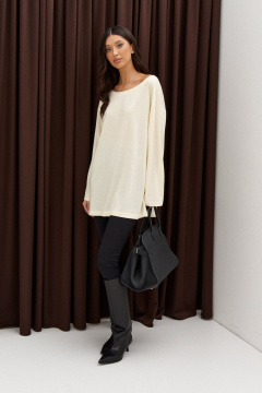 Молочный трикотажный джемпер с объемным вырезом ANNETE A998 - фото 5