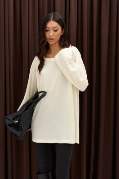 Молочный трикотажный джемпер с объемным вырезом ANNETE A998 - фото 3