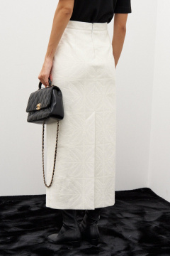 Юбка из экокожи с вышивкой и разрезом на спине ANNETE A1358 - фото 5