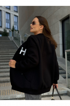 Бомбер на мягкой подкладке с накладными карманами и нашивкой Dilana VIP 2068 черный - фото 3