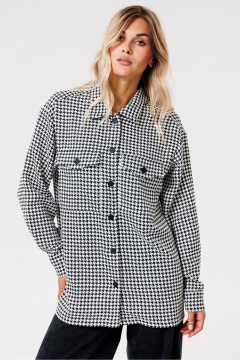 Круглогодичная хлопковая рубашка с накладными карманами PRATA wear S022 черно-белый - фото 1