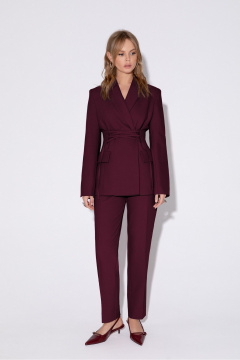 Двойка из жакета и брюк со стрелками из текстиля PiRS 5466 марсала - фото 2