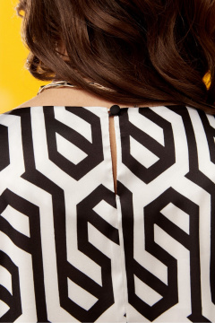 Блуза прямого силуэта из текстиля с нагрудными вытачками MALI 624-046 мейз - фото 5