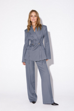 Костюм-двойка из жакета и брюк в полоску с шнуровкой PiRS 5525 серо-голубой - фото 4