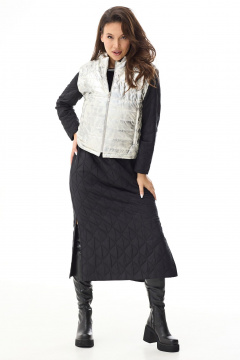 Утепленный жилет и платье прямого кроя из плащевой ткани Магия моды 2337 черный+серебро - фото 1